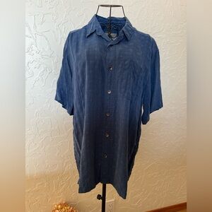 Royal Robbins Navy Button Down Shirt